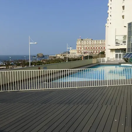 Studio Victoria Surf