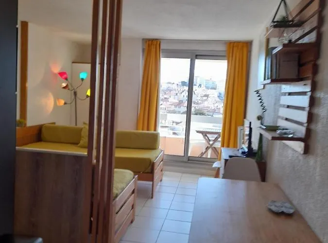 Studio Victoria Surf